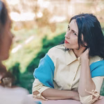 Come parlare a qualcuno delle teorie del complotto in cinque semplici passaggi